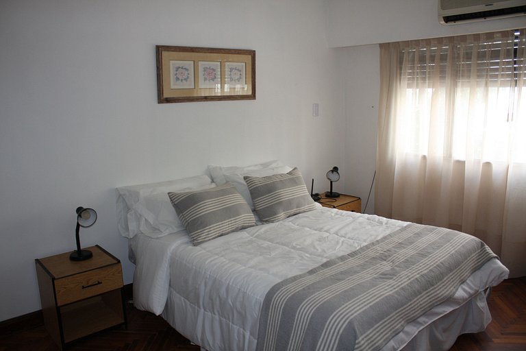 Apartamento 2 Amb en microcentro de Bs As (1A)