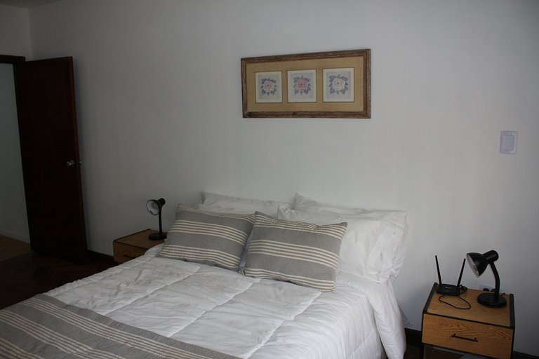 Apartamento 2 Amb en microcentro de Bs As (1A)