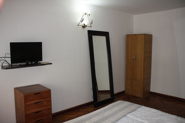 Apartamento 2 Amb en microcentro de Bs As (1A)