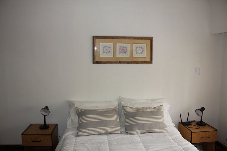 Apartamento 2 Amb en microcentro de Bs As (1A)