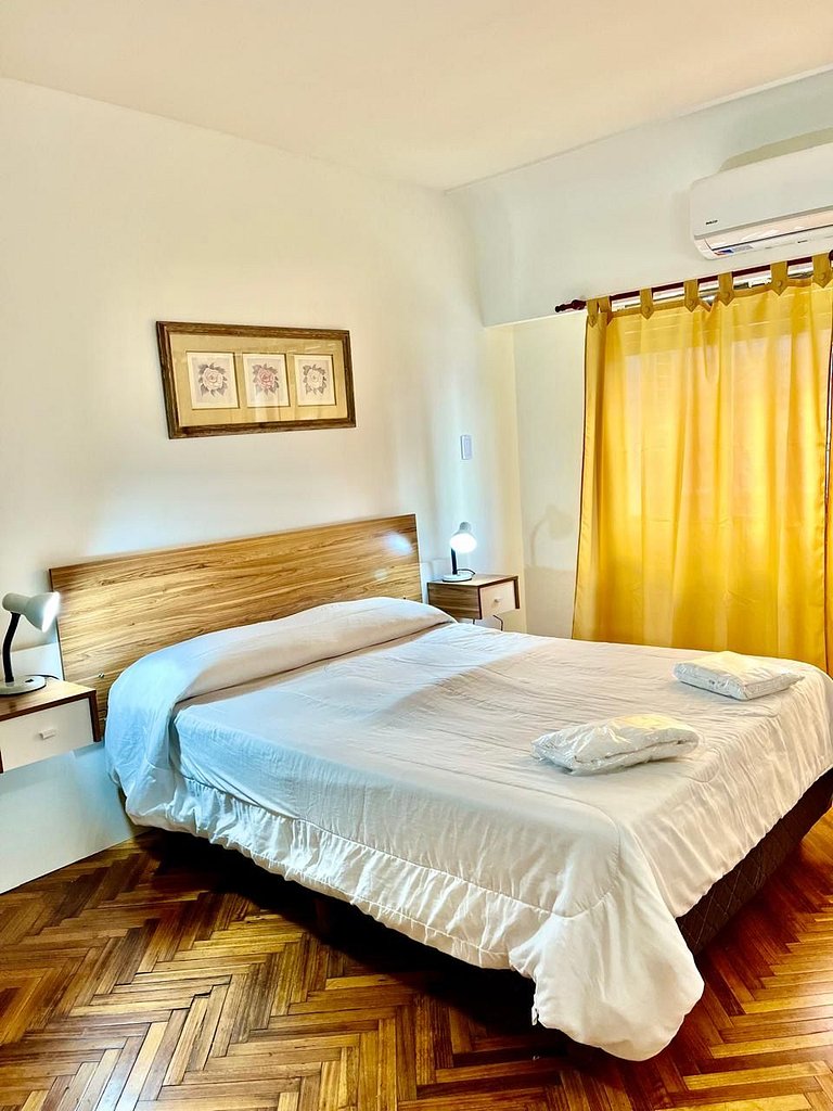 Apartamento de 2 quartos no centro de Buenos Aires (1A)