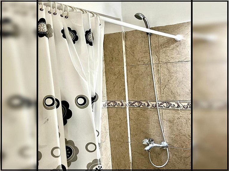 Apartamento de 2 quartos no centro de Buenos Aires (1A)