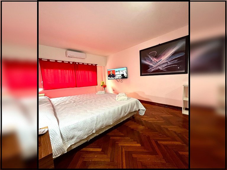 Large studio apartment in downtown Buenos Aires (1C)